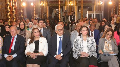 وزير التعليم يؤكد على تنوع استخدام التقنيات الجديدة في تعليم اللغة العربية