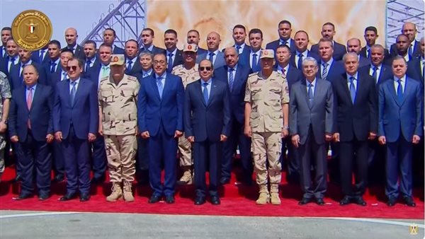 الرئيس السيسي يلتقط