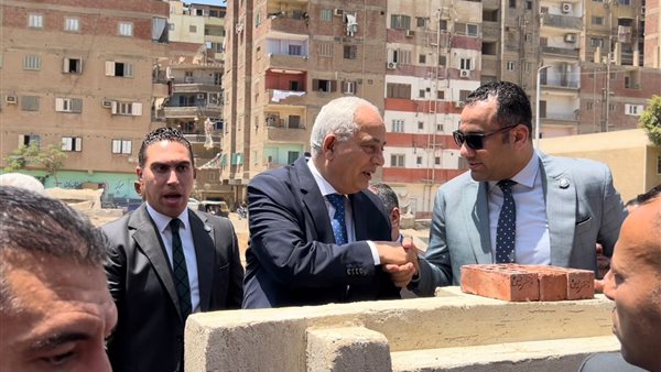 وضع حجر أساس مجمع