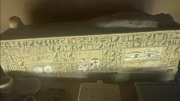 تابوت مستطيل الشكل