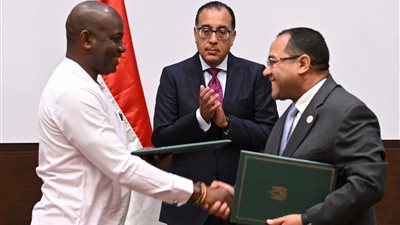 سيراليون توقع مذكرة تعاون للاستفادة من التجربة المصرية في هيكلة المؤسسات الحكومية 