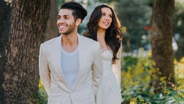  خطوبة مينا مسعود