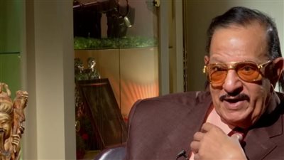 مؤلف مسرحية الزعيم.. تفاصيل الحالة الصحية لـ فاروق صبري بعد دخوله العناية المركزة| خاص