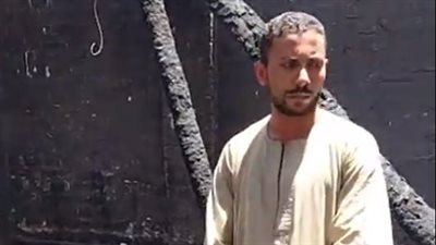 حريق يلتهم مزرعتي دواجن بسوهاج.. وأحد المتضررين: خسرت أكتر من 250 ألف جنيه | بث مباشر