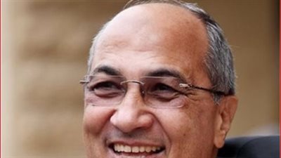 أسرة محمد ثابت تخاطب النائب العام لـ الإفراج عنه 