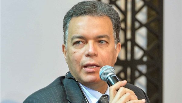  الدكتور هشام عرفات