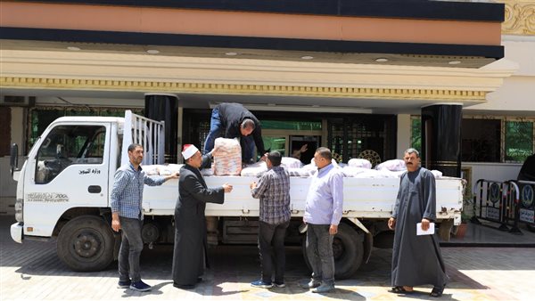 تسليم الكميات لمديرية