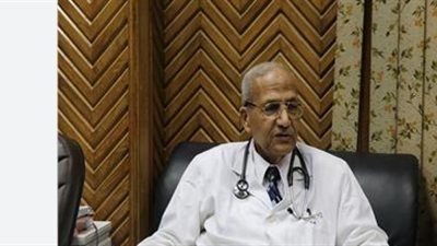 مؤسس طب الحالات الحرجة بمصر يكشف سر استخدام الموسيقى في العمليات الجراحية 