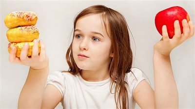 الأطعمة فائقة المعالجة تزيد من خطر إصابة الأطفال بأمراض القلب | دراسة 