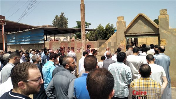 جانب من الجنازة بالمنوفية