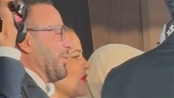 أحمد السقا وزوجته