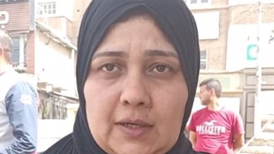 بعد إحالة المتهمين للمفتي.. والدة طالب ضحية تشكيل عصابي بكفر الشيخ: هاخد عزا ابني النهارده | بث مباشر