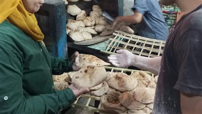 ضبط 100 مخالفة متنوعة خلال حملات رقابية على المخابز والأسواق بالمنيا