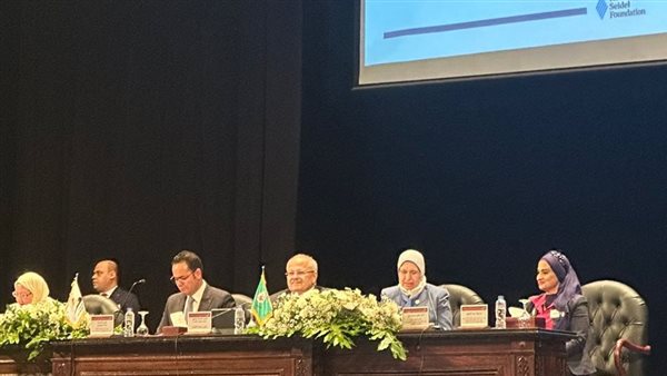 جانب من المؤتمر 