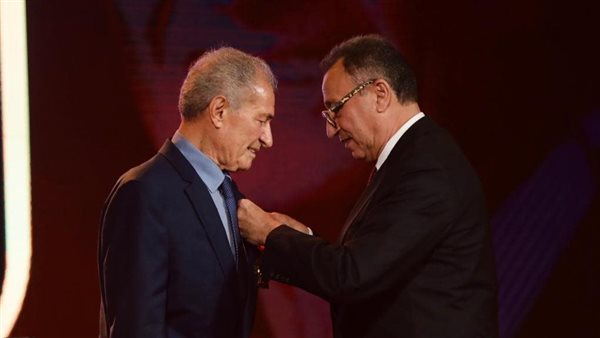 الكابتن حسن مصطفى