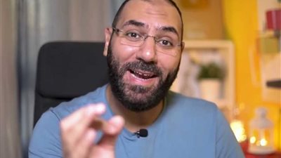 الداعية أمير منير يعتذر لأهل غزة ويؤكد: موضوع الكورسات مسؤول عنه مجموعة من الأدمنز