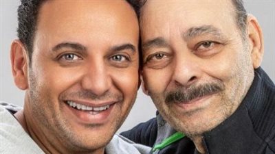 والد مصطفى قمر يخضع لعملية جراحية بعد تعرضه لوعكة صحية | بث مباشر