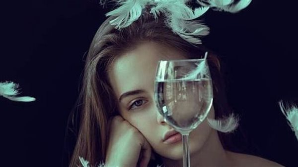 صور بنات حزينة وجميلة