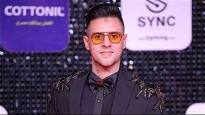 بعد إخلاء سبيل مصمم الأزياء إسلام سعد.. كيف نجح وسيطر على عالم التصميم؟ | القصة الكاملة