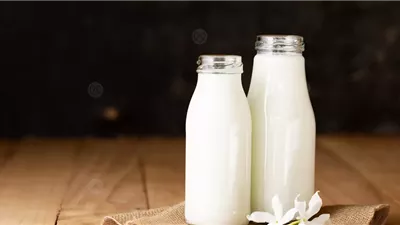 تعرف على فوائد الحليب لزيادة نسبة الكالسيوم بالجسم