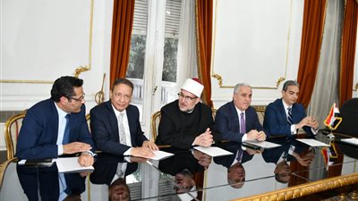 الصحفيين تنسق مع الأوقاف بشأن ضوابط التغطية الإعلامية للجنازات