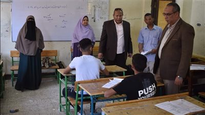 اليوم.. طلاب الشهادة الإعدادية بسوهاج يؤدون امتحان مادة الدراسات الاجتماعية