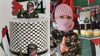صبي أسترالي يحتفل بعيد ميلاده بكعكة لأبو عبيدة يثير غضب اليهود