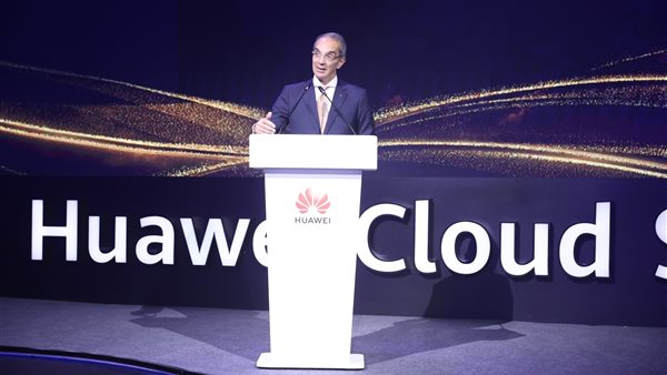 وزير الاتصالات