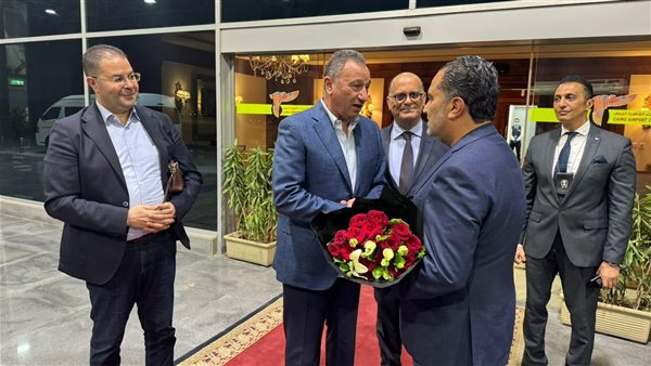 الخطيب مع بعثة الترجي