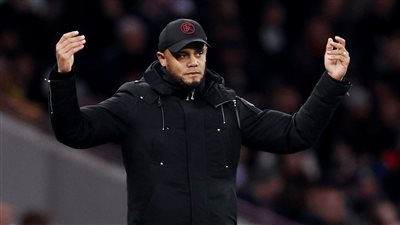 مفاجأة.. مدافع ليفربول مطلوب في بايرن ميونخ الصيف الحالي