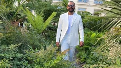 عمر السعيد يتألق في مهرجان كان السينمائي بتوقيع عبد الرحمن البابلي