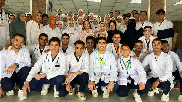 طلاب الجامعات 