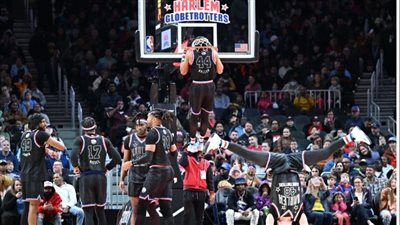 سفارة الولايات المتحدة بالقاهرة تدعو فريق السلة العالمي هارلم جلوبتروترز إلى مصر