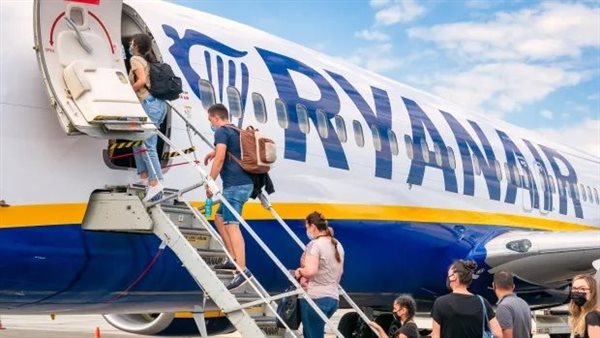 تفسير حلم السفر بالطائرة