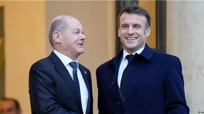 ماكرون يزور ألمانيا في أول زيارة رسمية لرئيس فرنسي منذ 24 عامًا