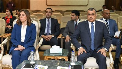 وزيرا الإنتاج الحربي والثقافة يتفقدان 8 مسارح متنقلة تمهيدًا لإطلاقها لخدمة قرى حياة كريمة