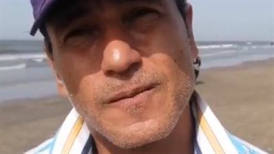 بعد غرق صغير.. مدير شاطئ بورسعيد يحذر: موسم الصيف مبدأش.. ومينفعش الأطفال ينزلوا البحر لوحدهم | بث مباشر