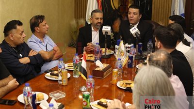 مصطفى كامل: قطعت إيد اللي بيحاول يقتل أبنائنا بلفظ.. ومش هسمح لحد من برا ييجي يعمل كده