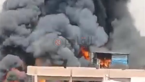 إصابة شخصين في حريق