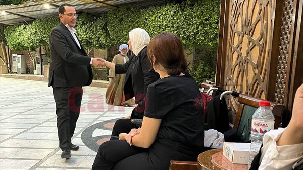 عزاء شقيقة لبنى عبد