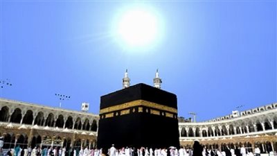 تعامد الشمس على الكعبة المشرفة اليوم الإثنين للمرة الأولى في 2024│فيديو
