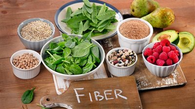 فوائد تناول الألياف الغذائية لدعم صحة الجهاز الهضمي 