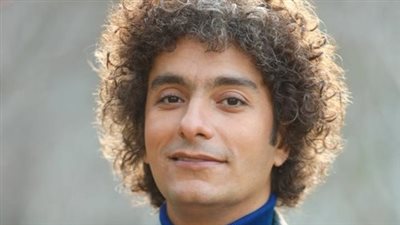 محمد محسن يستقبل عزاء شقيقه بمدينة أوسيم اليوم