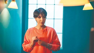 الفنانة الكويتية زينب بهمن تتصدر التريند بعد نشر فيديو تطلب فيه الدعاء من متابعيها 