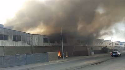 انتداب المعمل الجنائي لكشف سبب حريق مدينة بدر 