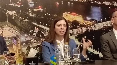 ستاندرد تشارترد: 45 مليار دولار تدفقات نقدية دخلت مصر بعد صفقة رأس الحكمة