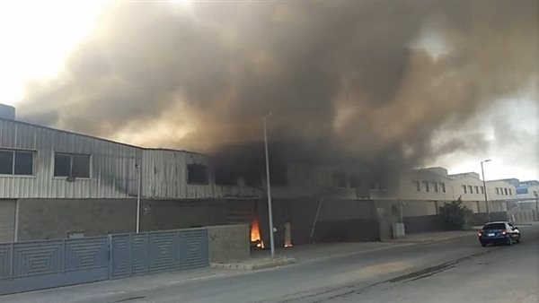 حريق هائل في المنطقة