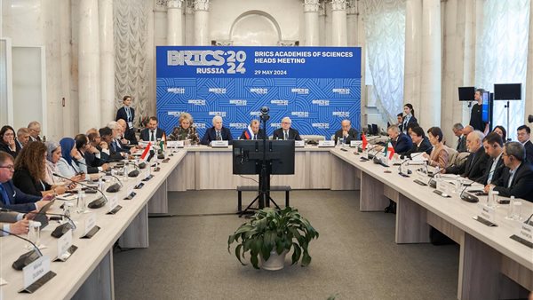  اجتماع رؤساء الأكاديميات