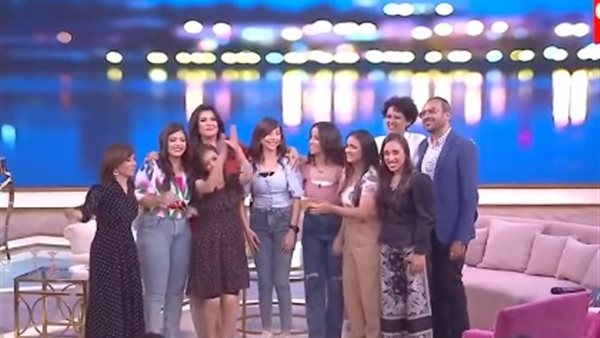 صناع فيلم رفعت عيني