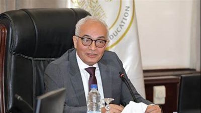 وزير التعليم يحذر طلاب الثانوية العامة من الغش: حيازة الموبايل جريمة | بث مباشر
